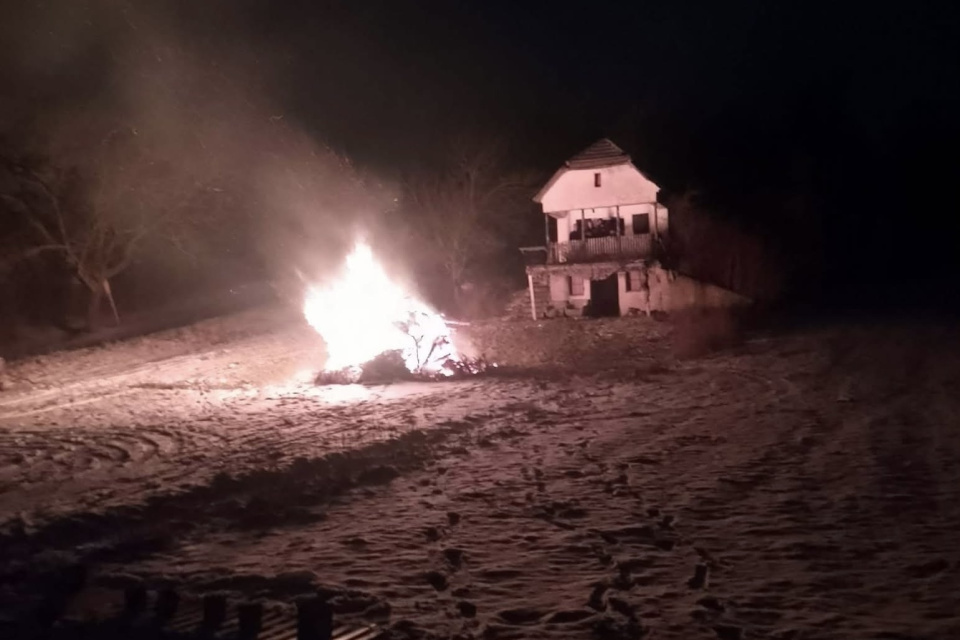 Vatra pri domčeku I Zdroj: DHZ Dubovce