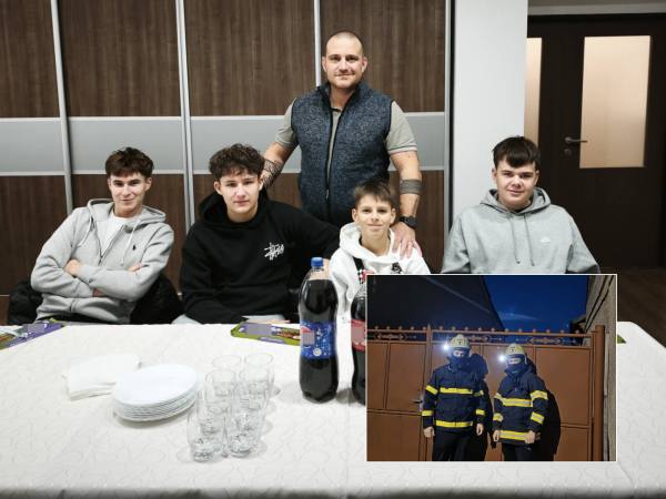 Štvoricu prijal na obecnom úrade starosta David Matula. Dostali poďakovanie, pizzu, kolu a veľké čokolády. | Foto: Boleráz