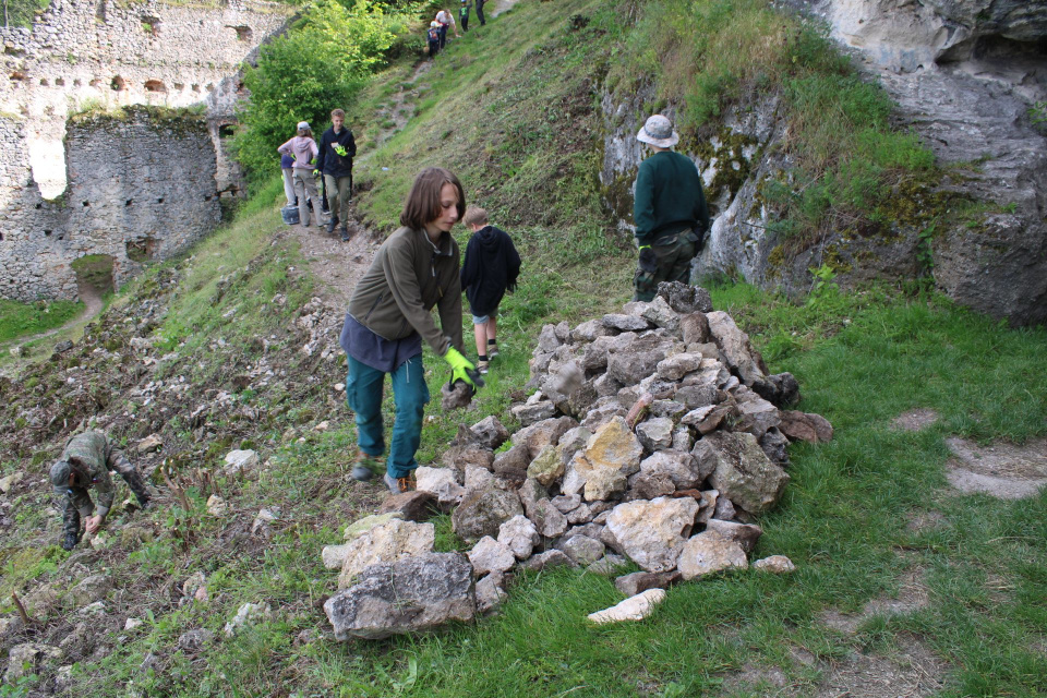 Pokračovať sa bude v záchrane hradu | Zdroj: o.z.Opravme hrady