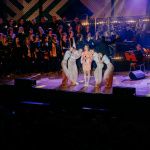 Sólistka Veronika Bieliková s tanečnicami I Foto: Martin Hesko 