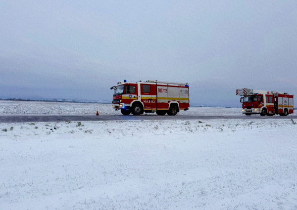Hasiči upozorňujú vodičov, aby si dávali pozor | Zdroj: Hasičský a záchranný zbor - Trnavský kraj