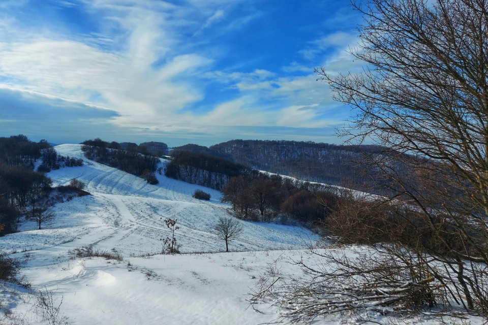 Turistickú prechádzku zlepší pár centimetrov snehu | Zdroj: Trnavský kraj zážitkov