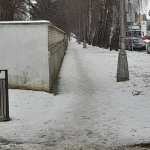 Neodhrnutý chodník od cintorína v Senici | Foto: Fb Mesto Senica/Katarina Dusikova