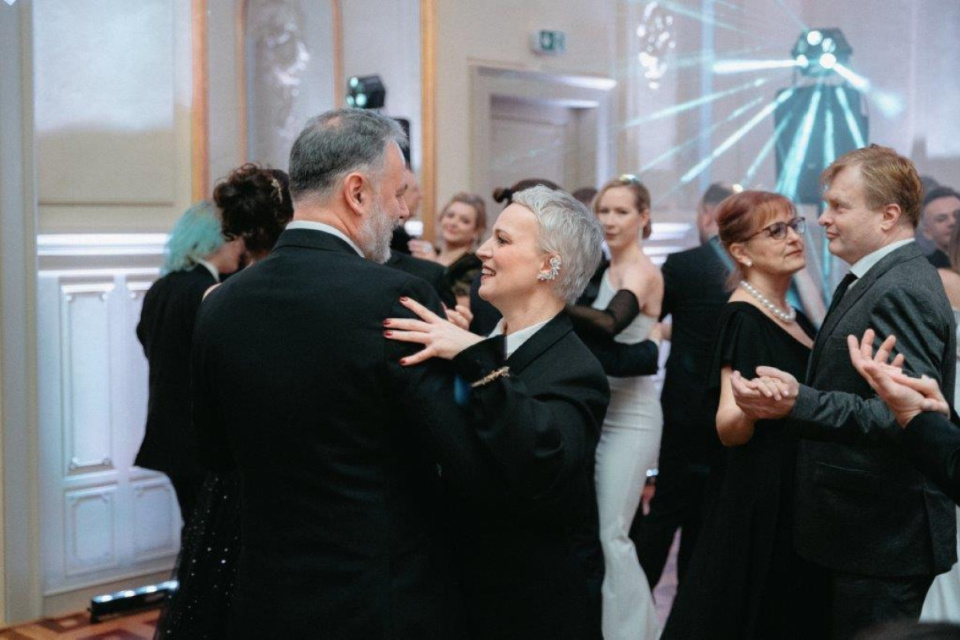 Večer elegancie a žiarivých zážitkov čaká hostí v Divadle Jána Palárika | Zdroj: DJP