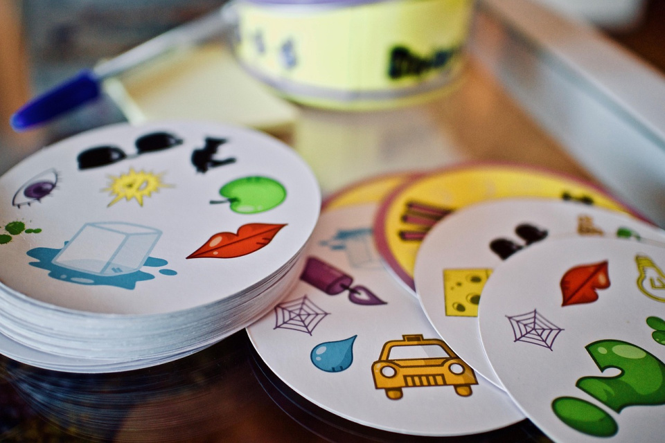 Do Voderád si prineste stolové hry, ktoré vás bavia - možno narazíte na nového parťáka do hry | Zdroj ilustr. obrázku: Pixabay