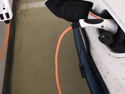 Ilustračná fotografia nabíjacieho kábla | Zdroj: TASR