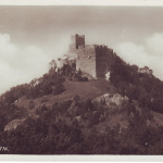 Každá historická fotografia je cenným nálezom a pomocou pri obnove pamiatky | Zdroj: OZ Hrad Tematín