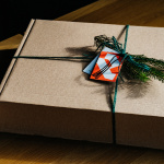 Vianočný balíček od Akademie dostanete aj v peknom balení.