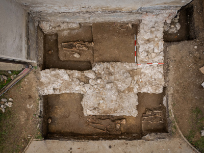 Objavili základy kostola z 12. storočia | Zdroj: archív Vlastivedného múzea v Hlohovci, Foto: Erik Knotek, Jozef Urminský