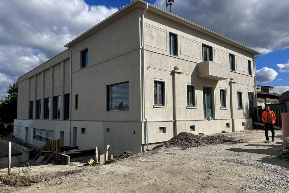 Záber budovy Kultúrneho centra Osveta z konca minulého roka | Zdroj: Mesto Leopoldov