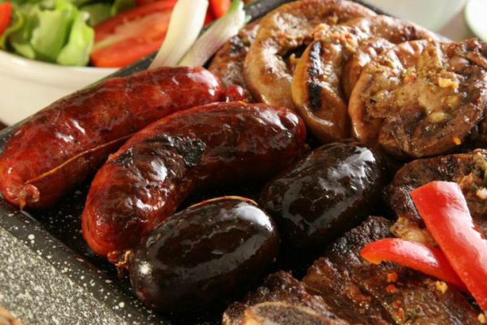 Ochutnáte klobásy, huspeninu aj jaternicu | Zdroj: Dunajská Streda