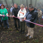 Na slávnostnom otvorení rozhľadna sa v roku 2008 prestrihovala páska | Zdroj: obec Nitrianska Blatnica 