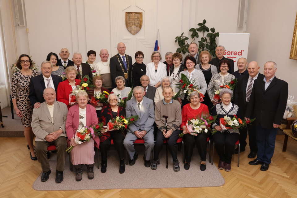 Ocenené páry v Seredi | Zdroj: Mesto Sereď