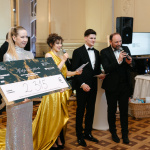 Na plese sa zbierali peniaze na dobrú vec | Zdroj: TTSK