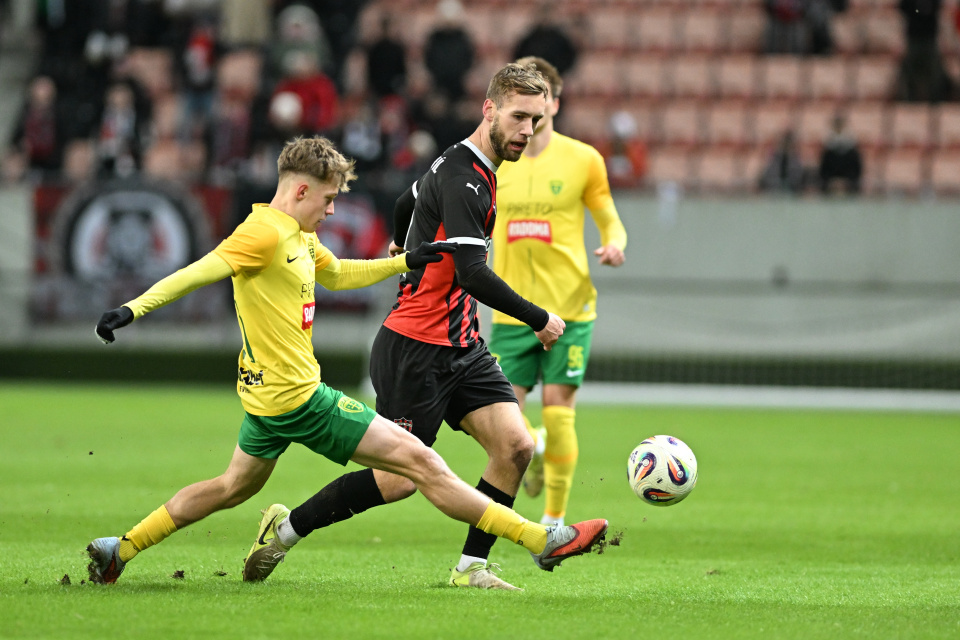 Zápas sa hral v Trnave | Zdroj: TASR