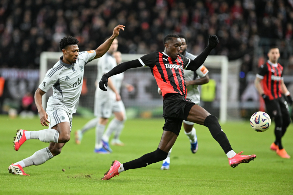 Osemfinále Slovnaft Cup-u medzi FC Spartak Trnava a ŠK Slovan Bratislava | Zdroj: TASR