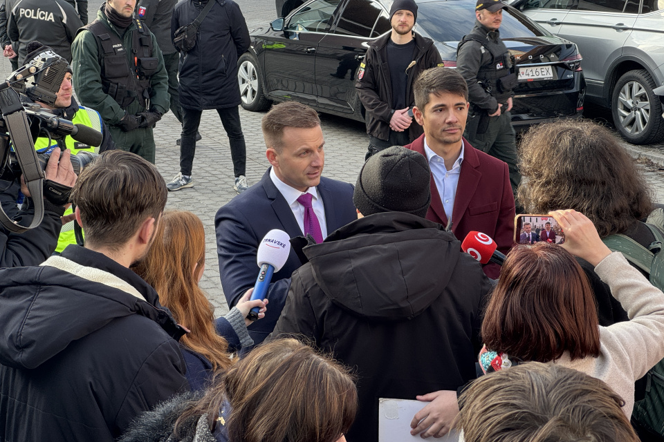 Juraj Gedra a Erik Kaliňák odpovedali na otázky zúčastnených | Foto: Zuzana Benková, Trnavské rádio