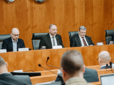 Rokovanie zastupiteľstva TTSK | Zdroj: TTSK