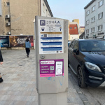 Nálepka na automate v centre mesta | Foto: Zuzana Benková, Trnavské rádio