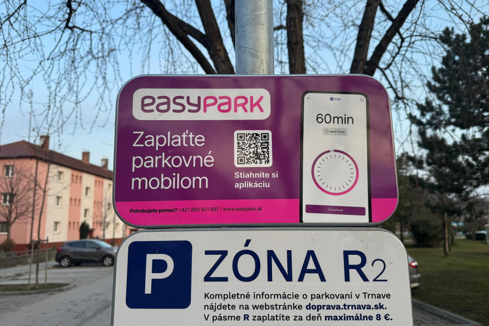 Novinka je už aj na informačnej tabuli v lokalite Ľ. Podjavorinskej | Foto: Zuzana Benková, Trnavské rádio