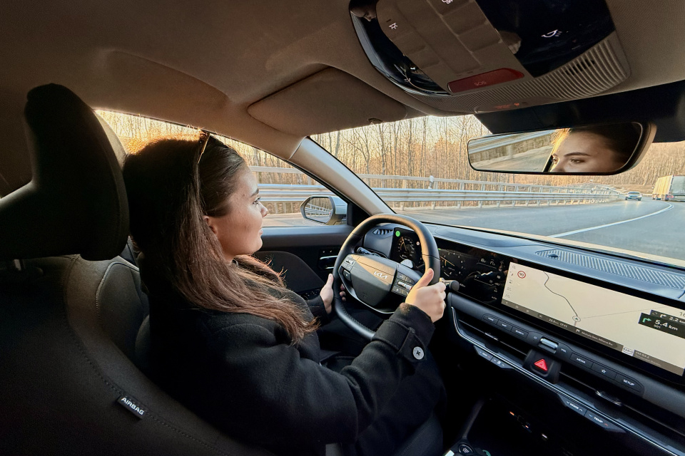 Máme za sebou týždeň s KIA K4 | Zdroj: Trnavské rádio