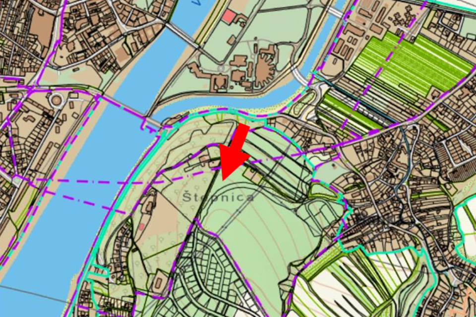 Stavať sa má na Banke. | Foto: Zbgis SK Geodesy, OÚ Piešťany