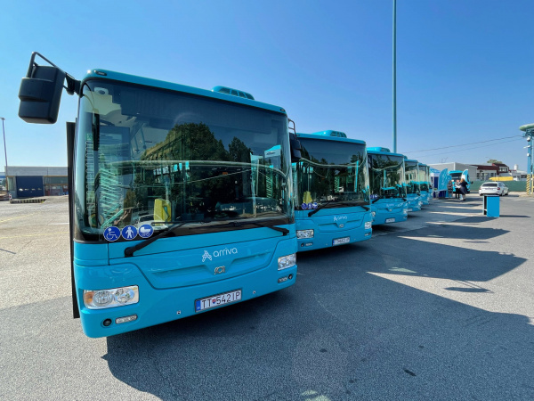 Nové autobusy MAD predstavila ARRIVA začiatkom júla. | Foto: Trnavské rádio