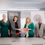 Centrum sa týka základného aj aplikovaného výskumu. | Foto: TS/TRUNI