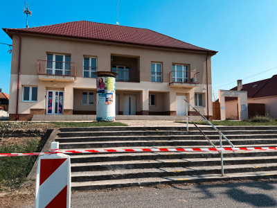 Kultúrny dom v Modranke je už ohradený | Foto: Pavol Holý, Trnavské rádio