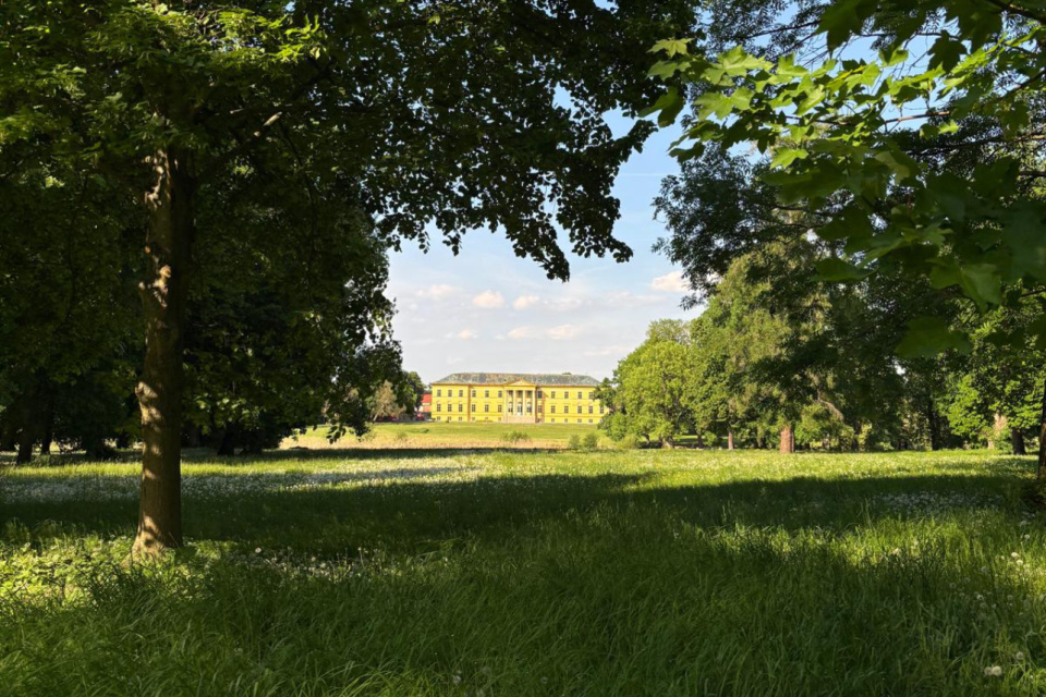 Pohľad na kaštieľ z parku | Foto: Zuzana Benková, Trnavské rádio