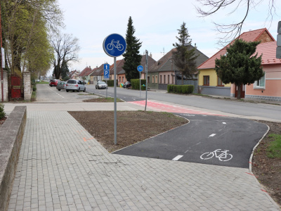 Senica pokračuje v budovaní nových cyklotrás (nový cyklochodník na Železničnej ulici) | Zdroj: TS mesta Senica