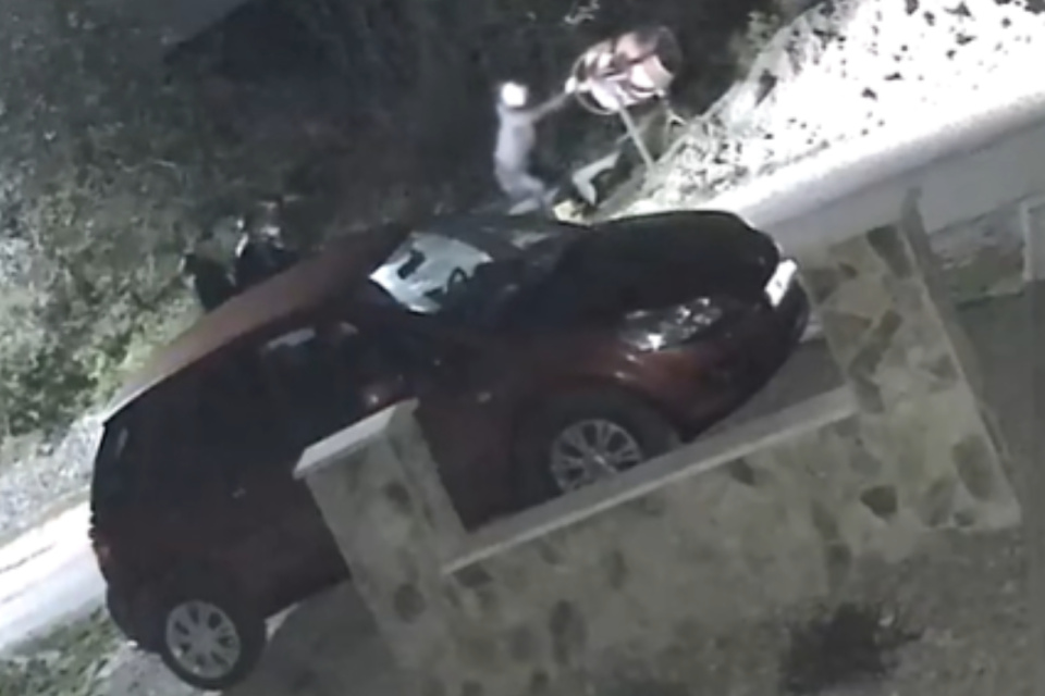 Pokus o krádež zachytila bezpečnostná kamera. | Foto: Lukáš Trokan, Sasinkovská skupina