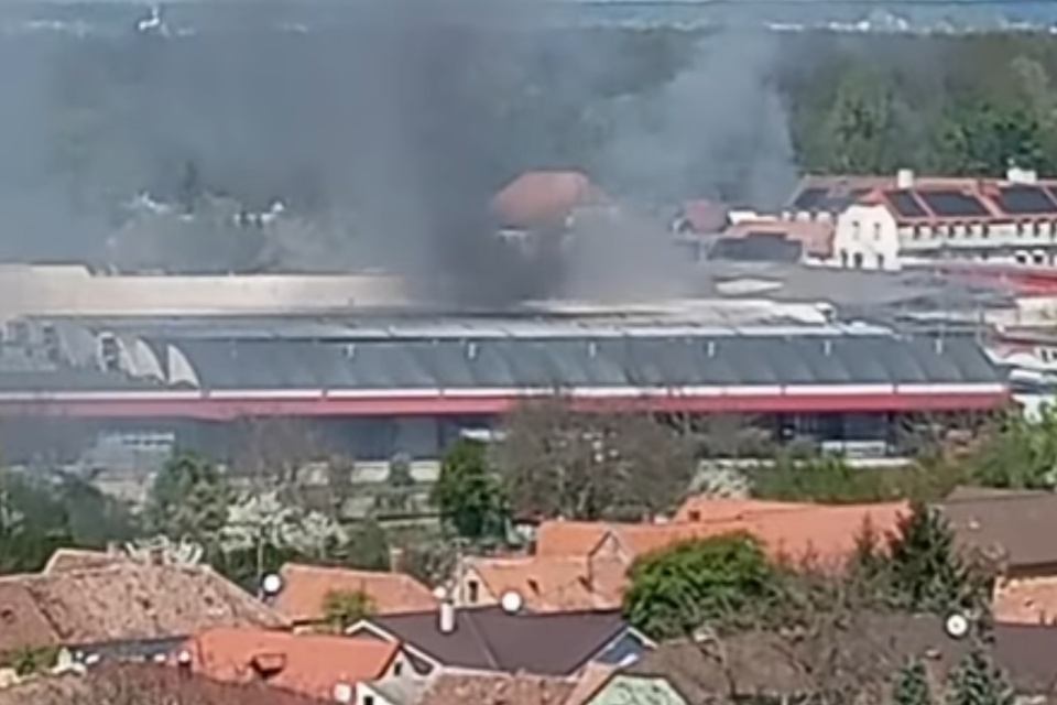 Bilancia i príčiny požiaru sú zatiaľ otázne. | Foto: Vilma Sedláková, aktuality Holic a okolie 