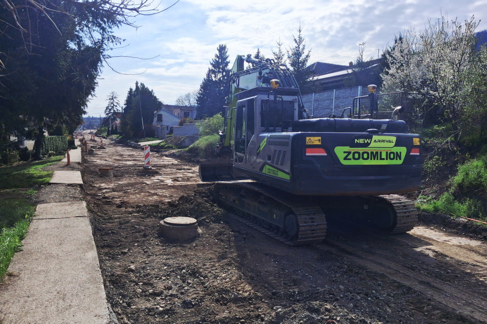 V úseku máme rešpektovať dočasné značenie. | Foto: Dolné Orešany