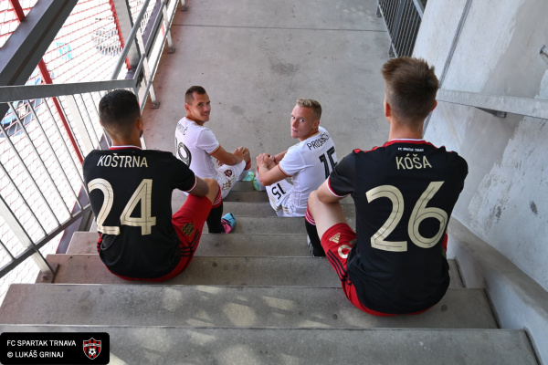 Nové dresy. | Foto: Lukáš Grinaj