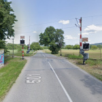 Dôvodom uzávierky je oprava tohto priecestia. | Foto: PZSR, Maps Google