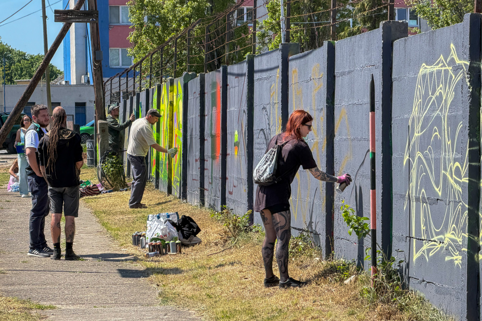 Na Skladovej prebiehal graffiti jam | Zdroj: Trnavské rádio