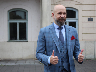 Peter Bročka v roku 2022, keď vyhral voľby | Foto: Trnavské rádio