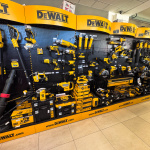 Regál DeWalt | Foto: Trnavské rádio