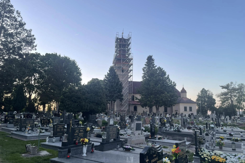 Obnova veže kostola v Špačinciach | Zdroj: Obec Špačince