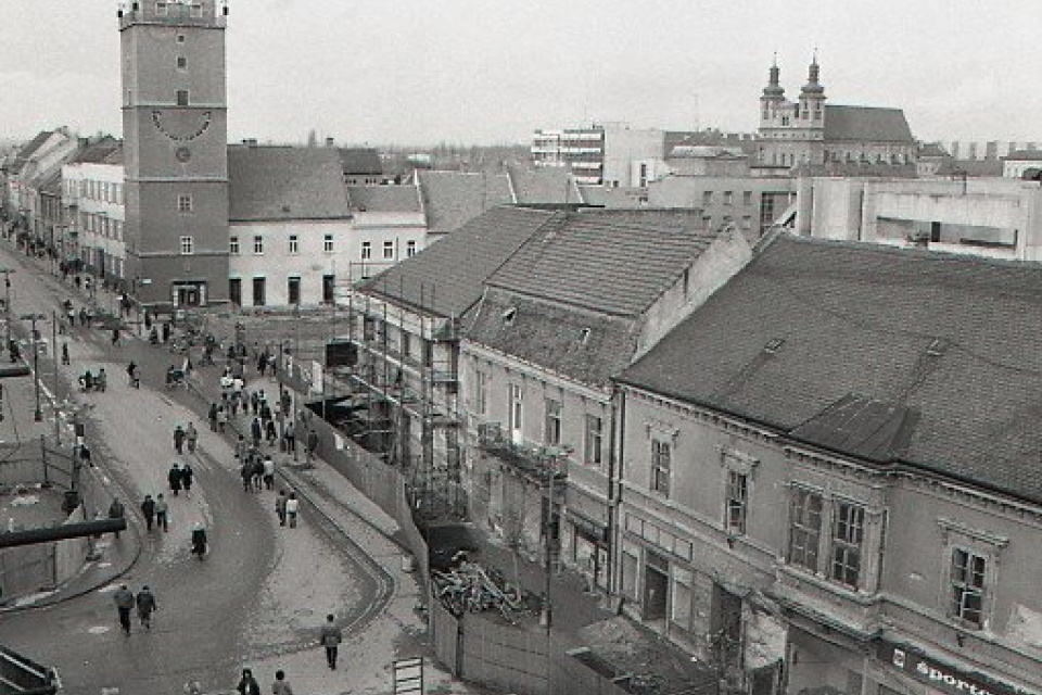 Celkový pohľad na historické jadro Trnavy s mestskou vežou zo 16. Storočia. | Foto: Vladimír Benko, ČSTK/TASR. Licencované pre Trnavské rádio