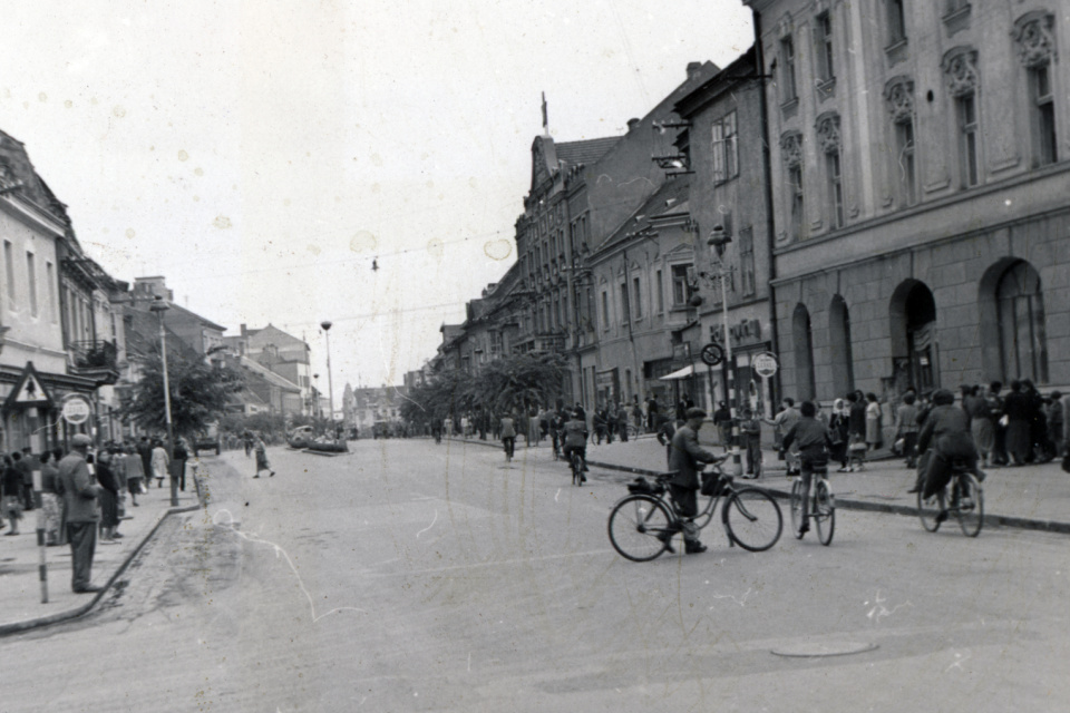 Hlavná ulica v Trnave 1958. | Zdroj: Fortepan/Márk Iván