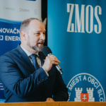 Viskupič na Energo konferencii.