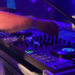 Naši DJ-ovia vás poriadne naladili.