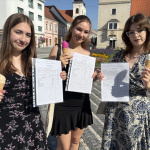 Na trnavskom námestí kráčali školáci a školáčky s vysvedčeniami | Foto: MM, redakcia