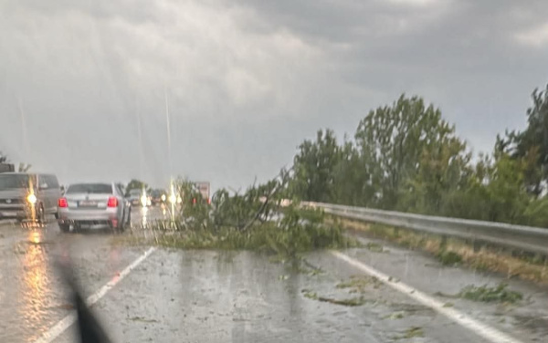 Na R1 na zjazde do Serede. | Foto: Trnavske rádio