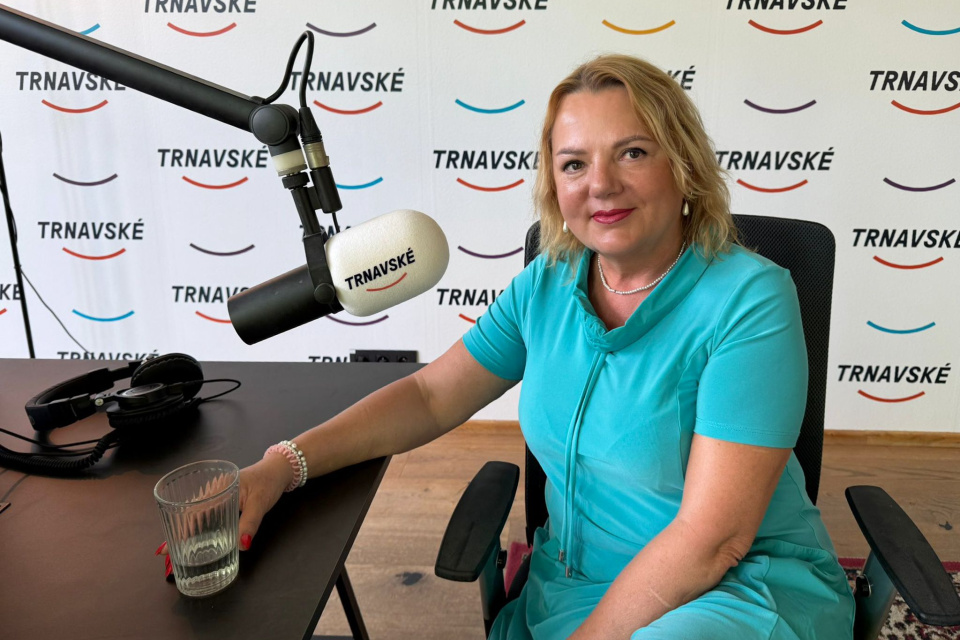 Soľavová na návšteve v Trnavskom rádiu | Zdroj: Trnavské rádio
