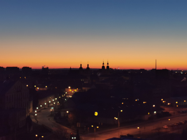 Dnešné ráno nad Trnavou l Foto: TR