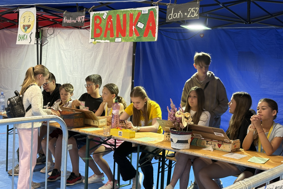 Banku má pod palcom sekretár Nikolas | Foto: MM, redakcia