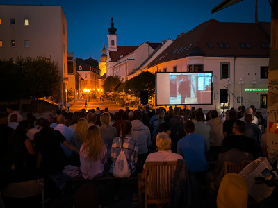 Minuloročné premietanie pod holým nebom | Foto: Trnavské rádio